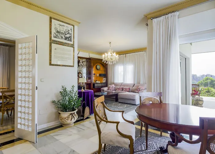 Villa Cubo's Galemar Pool & Padel *