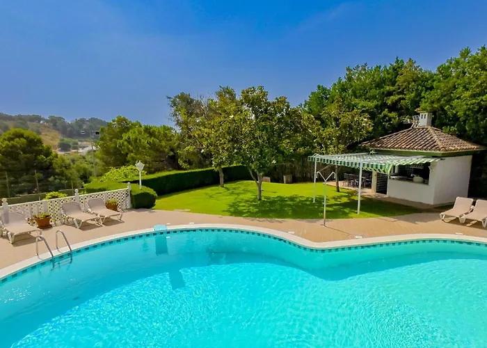 Cubo's Galemar Pool & Padel * Torremolinos