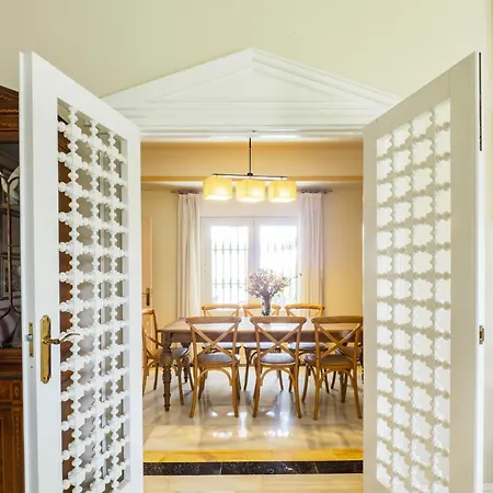 Villa Cubo's Galemar Pool & Padel