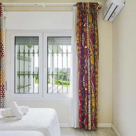 Вілла Cubo's Galemar Pool & Padel Торремолінос