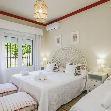 Cubo's Galemar Pool & Padel Вілла *