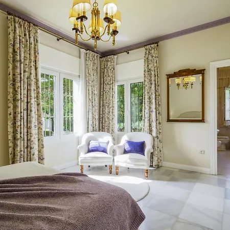 Cubo's Galemar Pool & Padel Вілла *