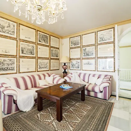 Cubo's Galemar Pool & Padel Willa *