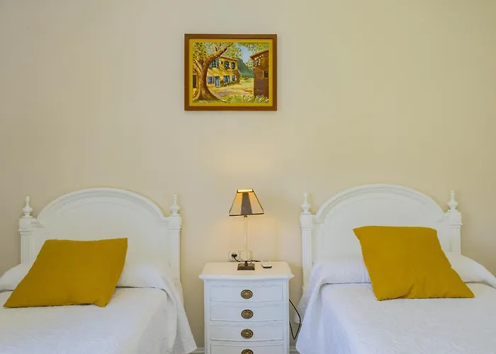 Cubo's Galemar Pool&padel * Torremolinos