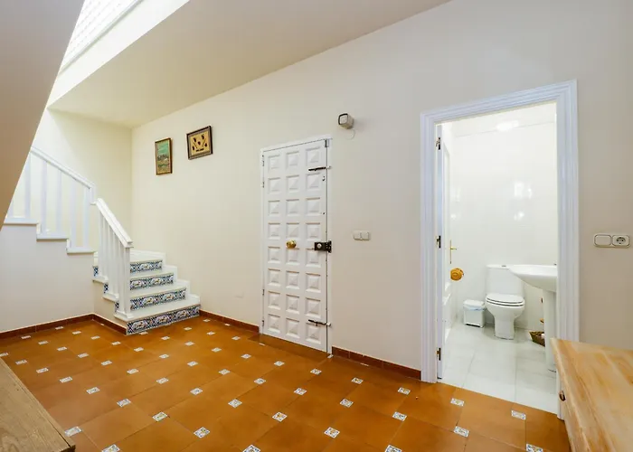 Cubo's Galemar Pool & Padel Torremolinos