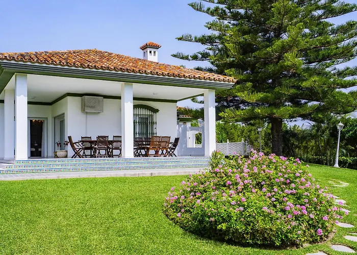 Cubo's Galemar Pool&padel * Torremolinos